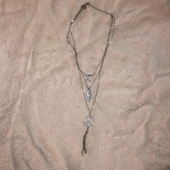 triple layered necklace!! - Picture 2 of 2